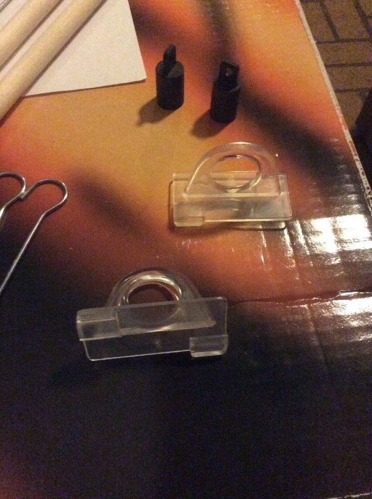 POSTER/BANNER HANGING KIT
