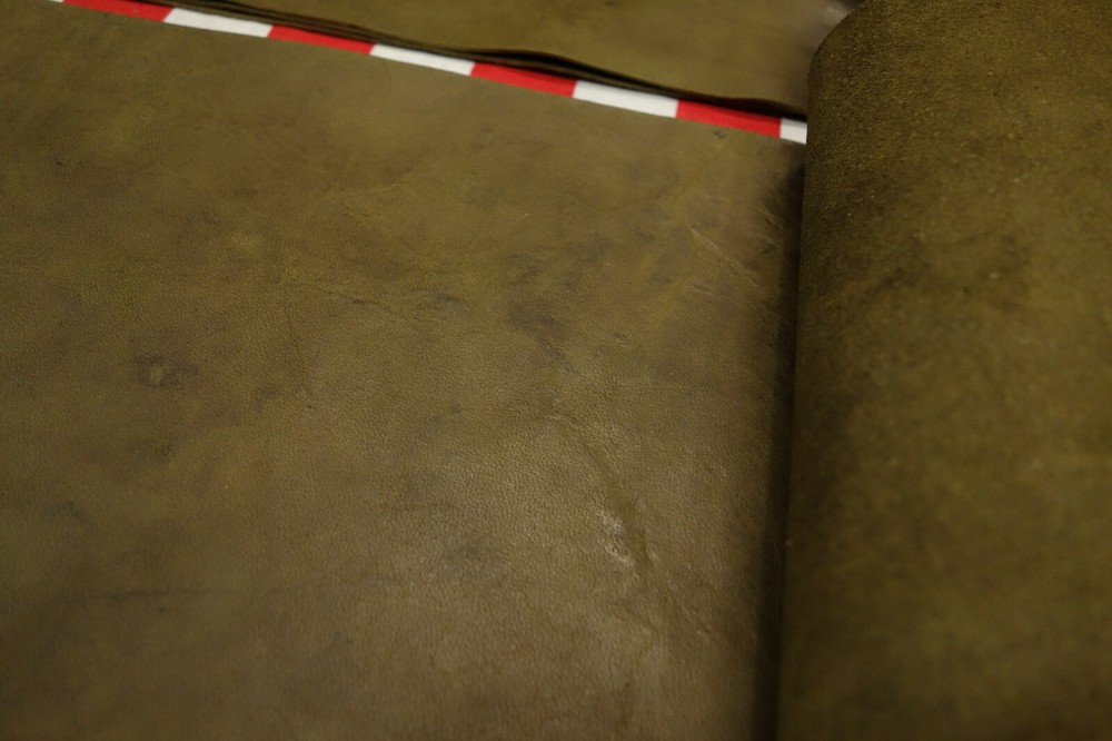 THIN HORWEEN FROG GREEN 2 oz. HORSE LEATHER CUTS. SELECT YOUR SIZE.