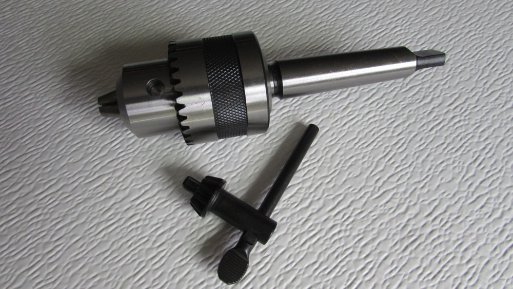 DRILL CHUCK--KEY TYPE--#2 MT