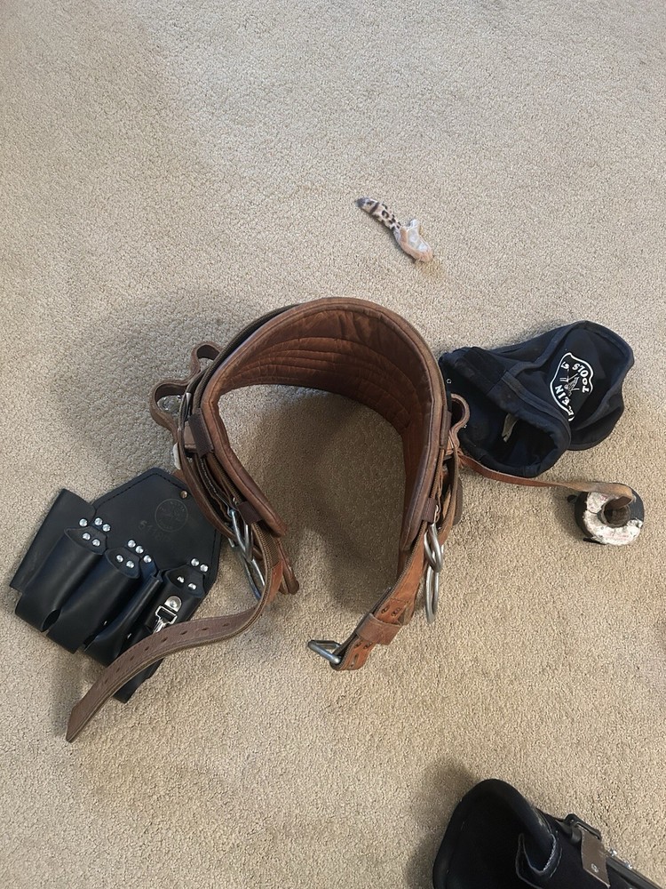 Matching Buckingham Climbing Gear With Tool Board And Bag Plus Tools