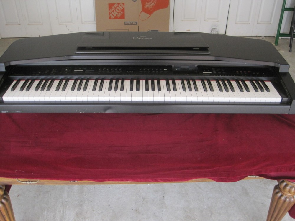 Yamaha Clavinova CVP-55 Piano