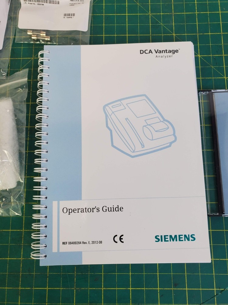 Siemens DCA Vantage Operators Guide + Some Accessories