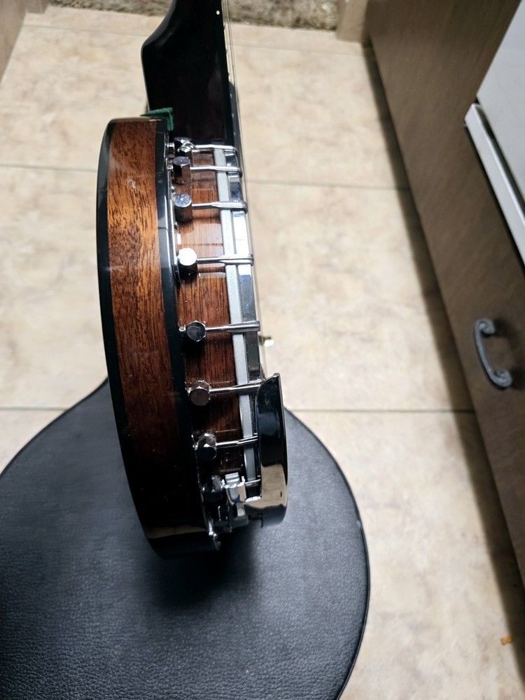 Johnson JB100 5 String Banjo