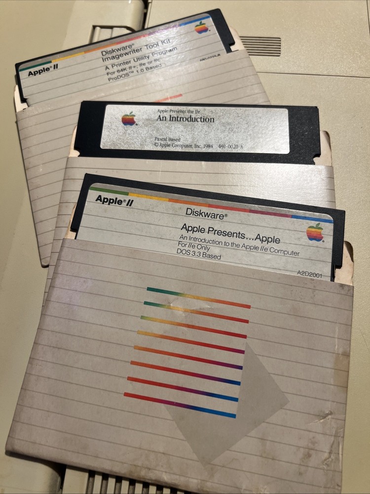 Apple II Software :  Apple   Diskware - Imagewriter Tool Kit, Apple Presents IIe