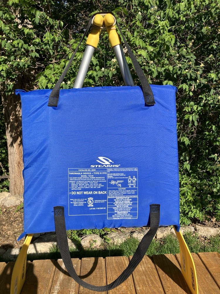 Stearns Model 724-04 Throwable Device Type IV PFD
