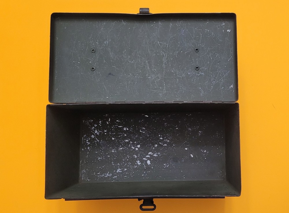Ammo Chest - D39091 - M17 - 50 cal - Cotton Web Handle