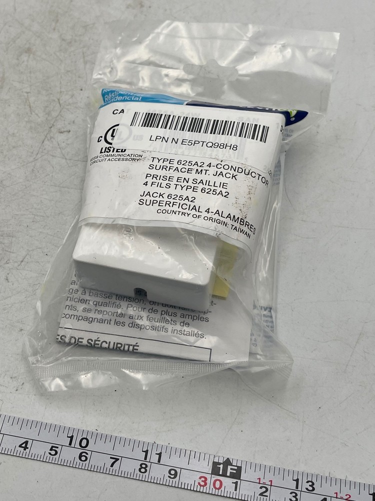 Leviton 625A2 Surface Mount Jack 4-Conductor White Telephone Data Wall Jack
