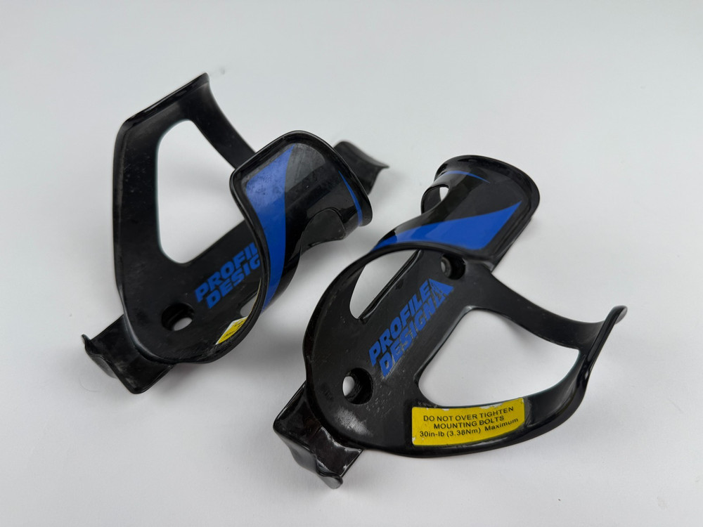 2 Profile Design Carbon Water Bottle Cage Set Blue/Gloss Black