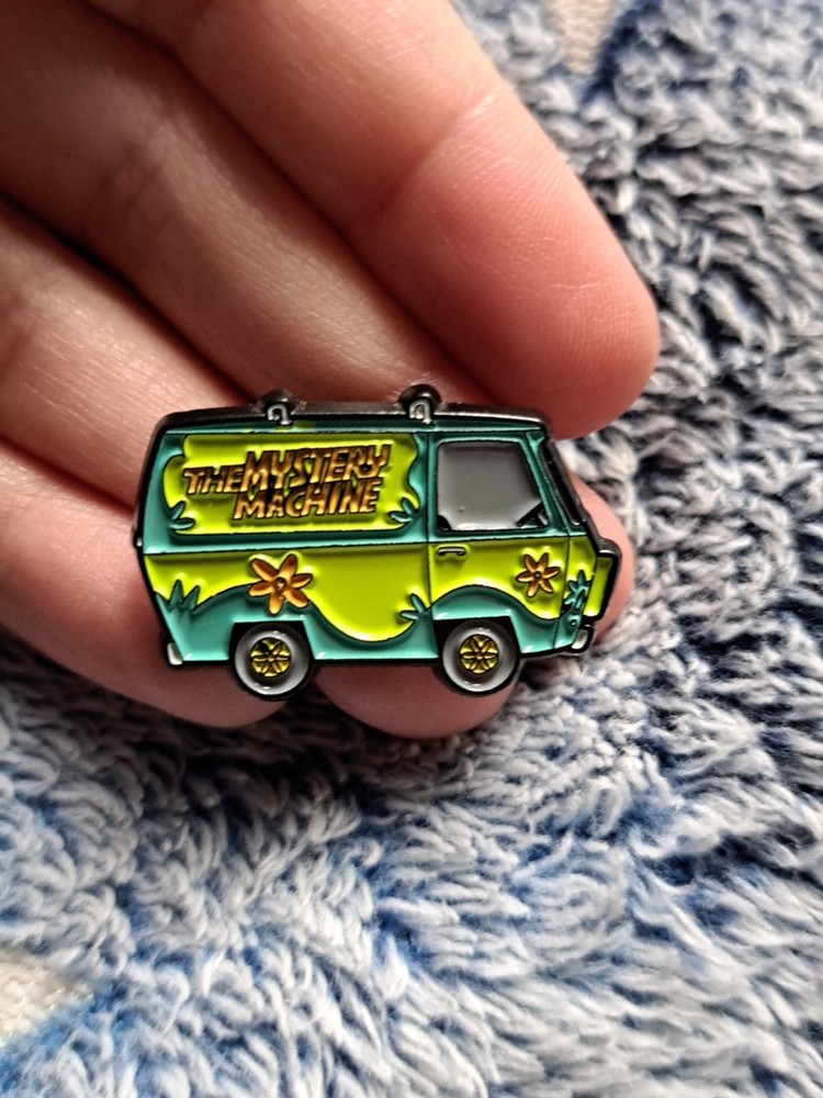 Scooby Doo Mystery Machine Pin