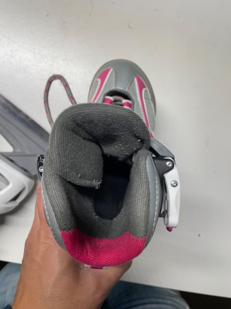 Blade runner ice skate kids size 11-1