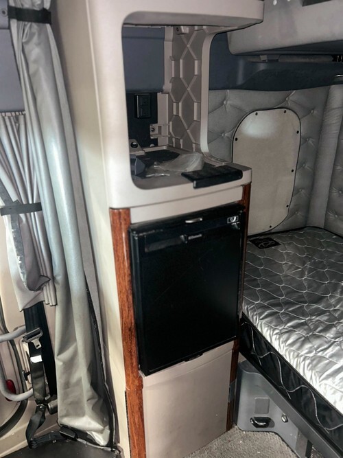 2012 FREIGHTLINER CASCADIA CAB, BR1943-CAB