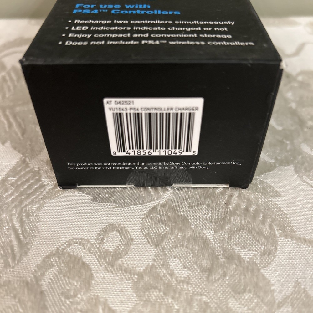 U Youse Wireless Controller Charger For PS4 Controller Black- Ships Free!