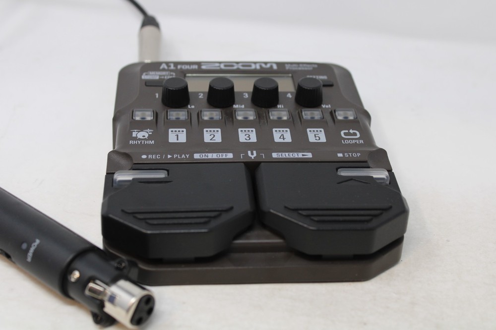 Zoom A1 FOUR Acoustic Instrument Multi-Effects Processor Unit Only
