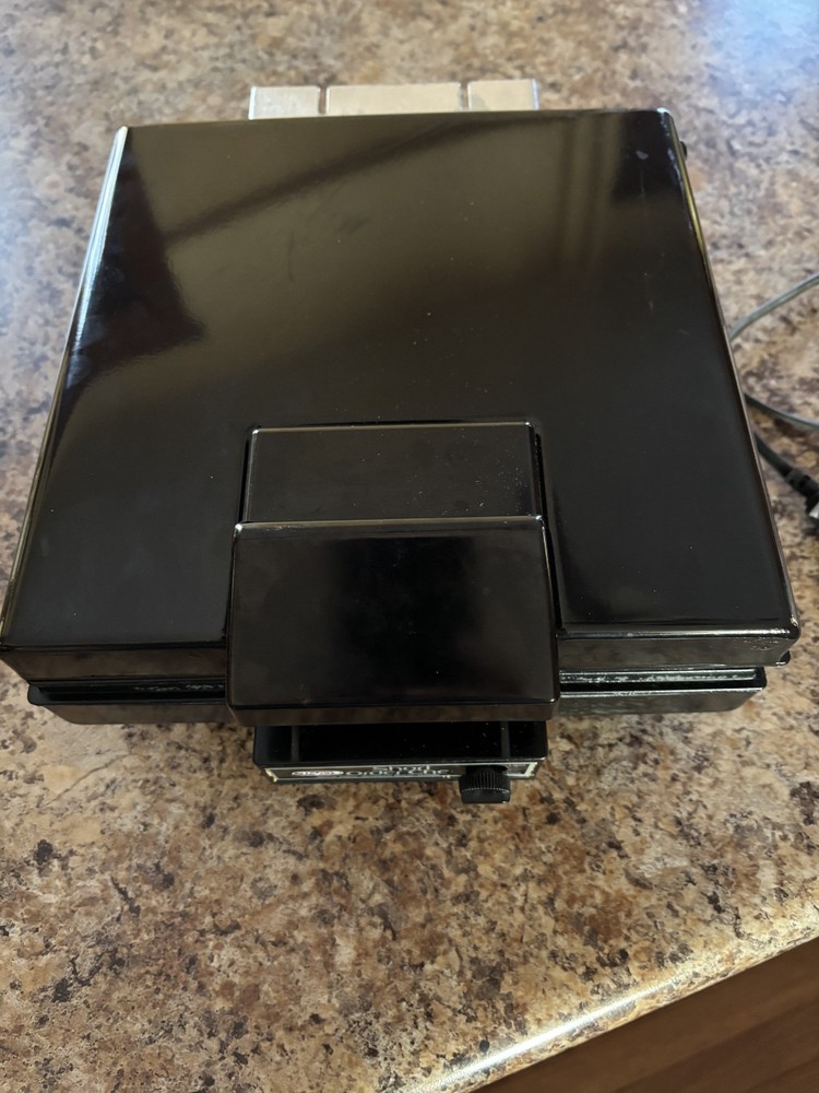 Vintage Dazey Short Order Chef - Model DWG-300