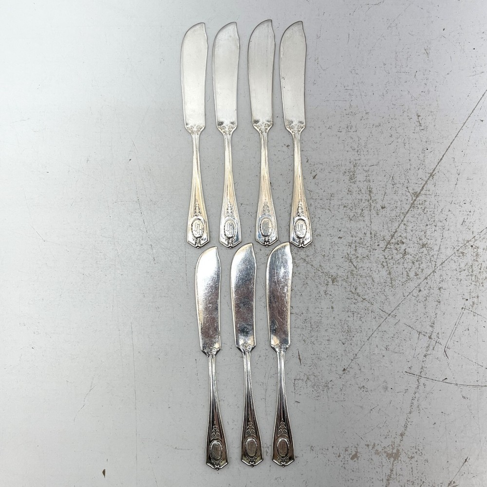 Lot of 7 Community Silver Plate Flatware Dinner Knives