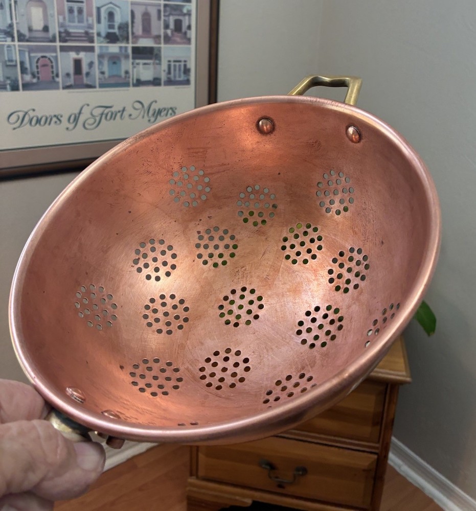 Large 9” Copper colander Cobre Chili solid Brass Accents Signed 6.5” Handle