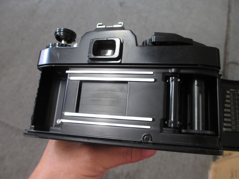 Riccoh KR-10 35mm Camera Bundle, Lens, Flash & More, Great Condition