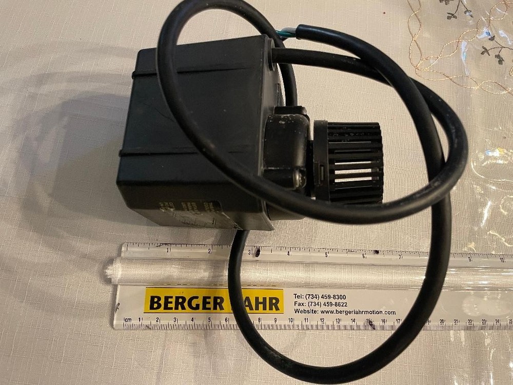 Beckett Medium Pond Pump G325AG20