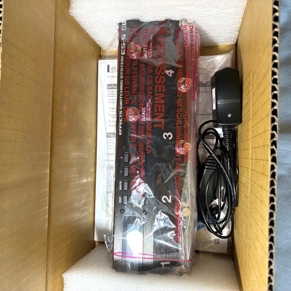 BOSS ES-5 Programmable Effects Switching System