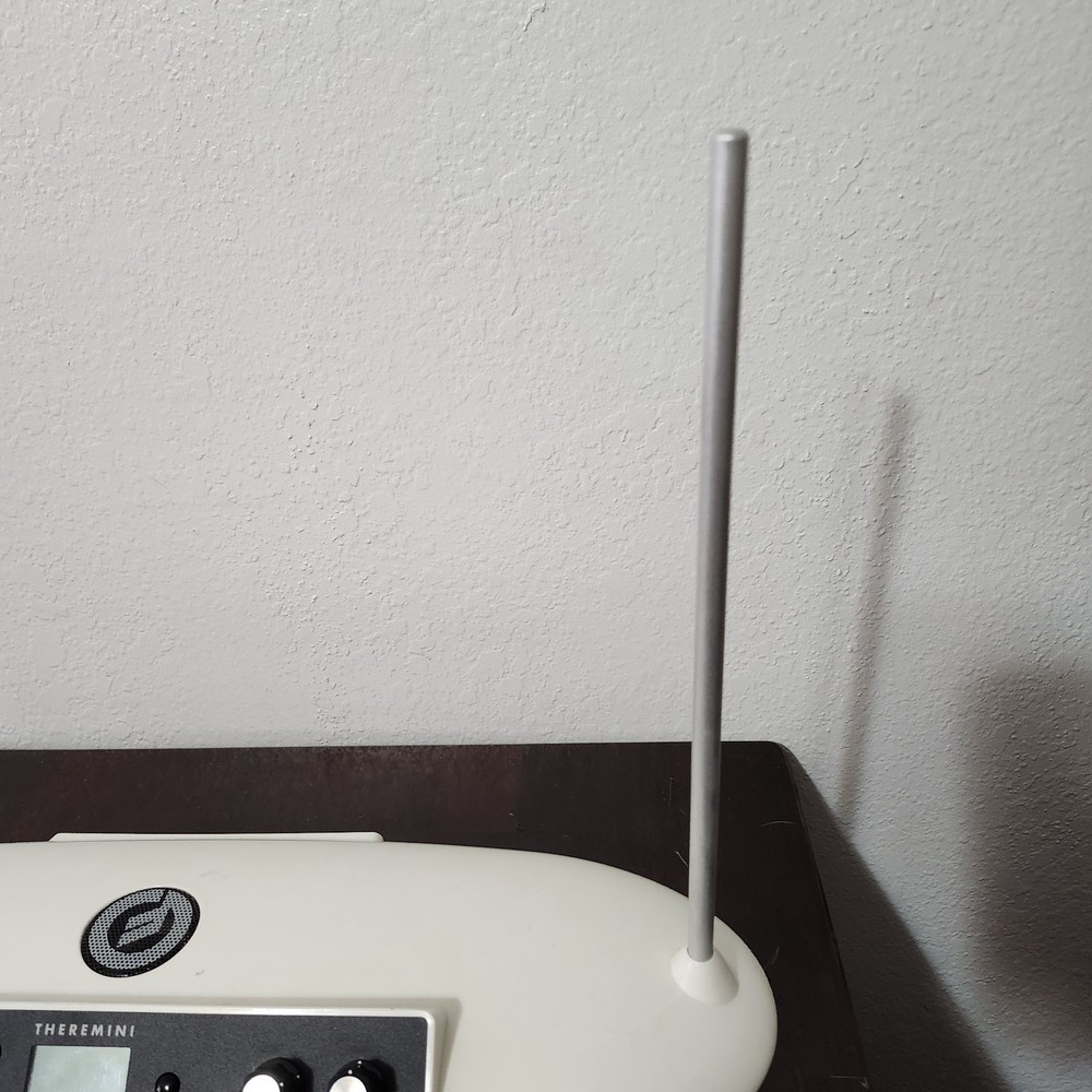 Moog Theremini White Synthesizer Module - EW-THEREMINI-01