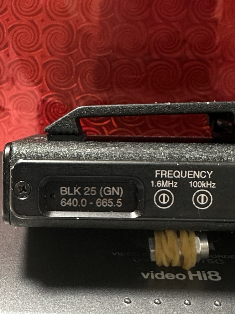 Lectrosonics UM400a Transmitter Block 25