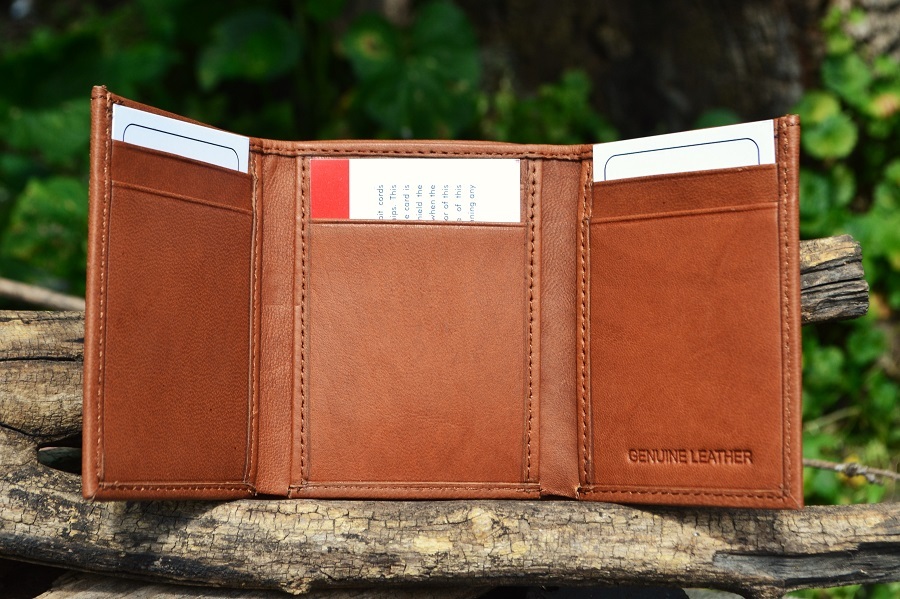 Masonic Tan Leather Tri-Fold Wallet - RFID Protected - Square and Compasses