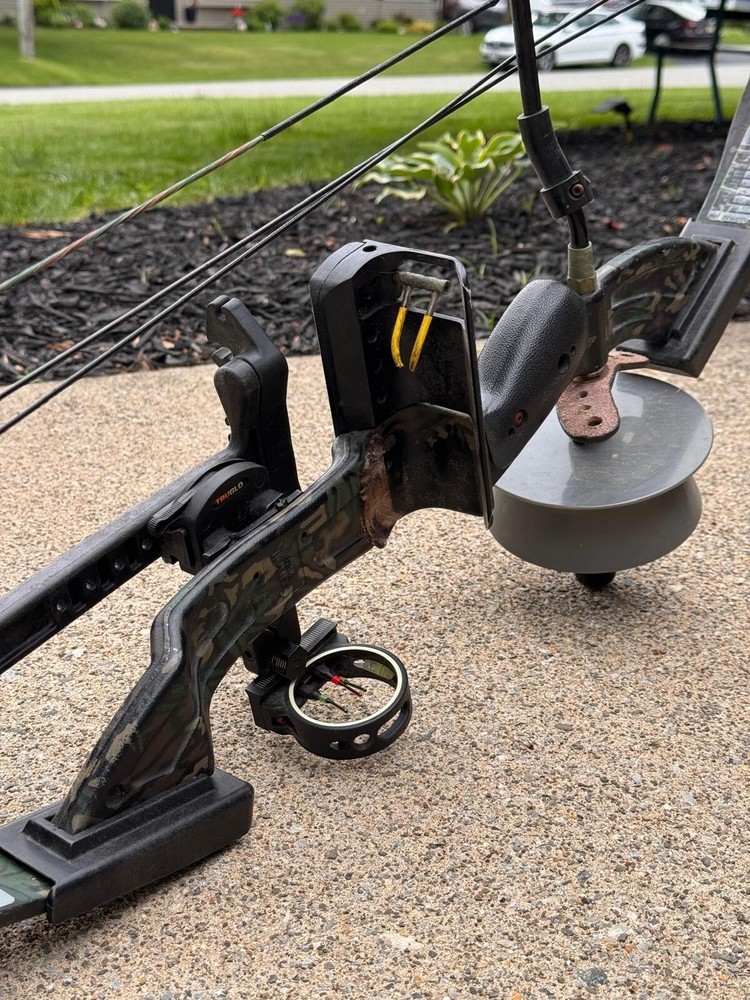 Carroll Intruder II Compound Bow Used
