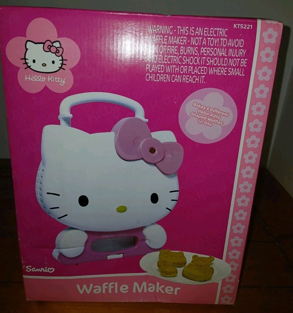 Hello Kitty Waffle Maker KT5221 Sanrio New