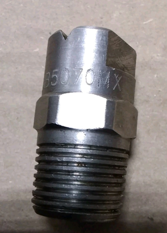 MAXX 3/8 UIJB5070MX NOZZLE G51