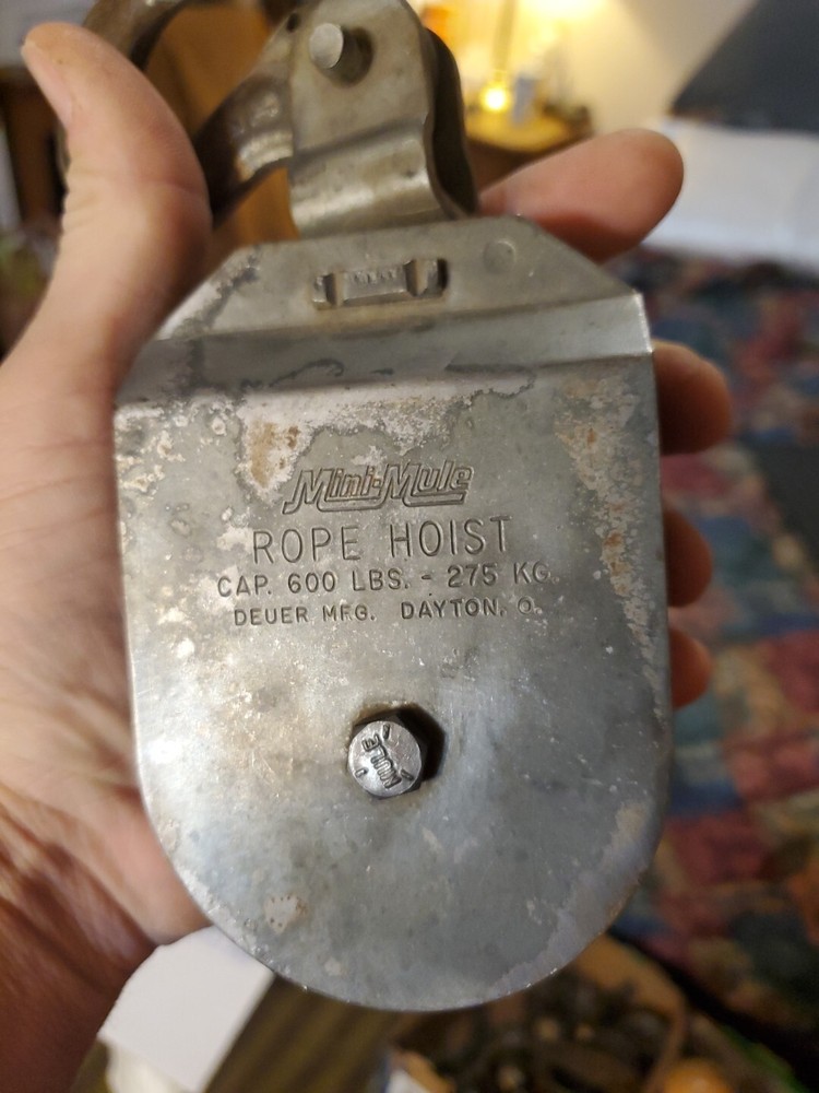 MINI MULE Rope Hoist 600 LBS.