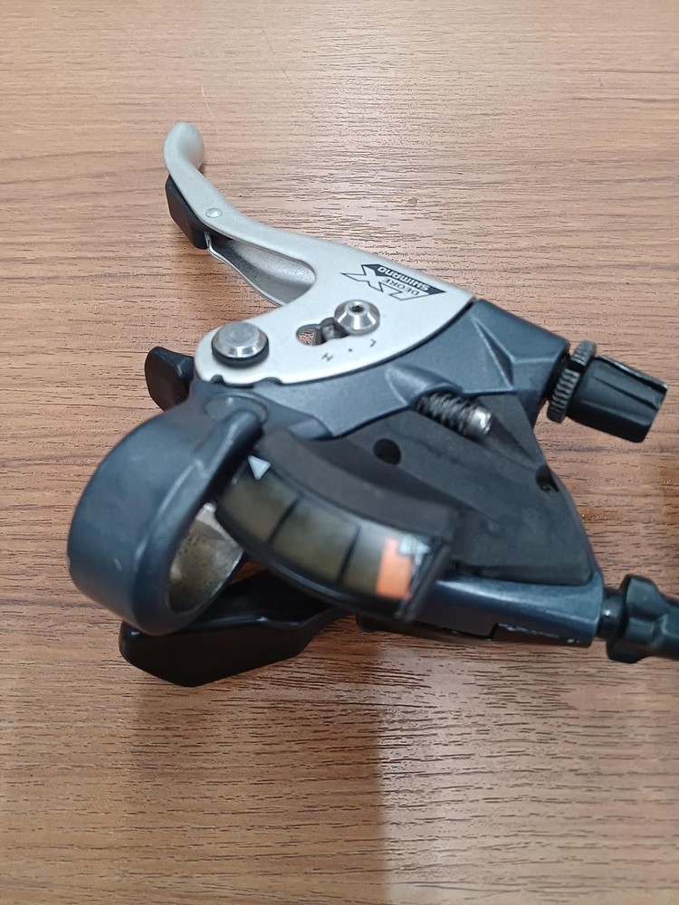 ST-M570 Integrated Leer