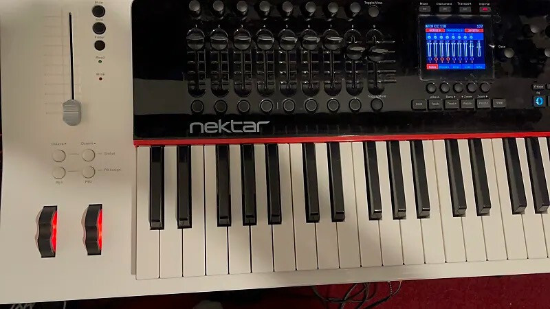 Nektar Panorama P6 61 Note USB Keyboard Professional Keyboard