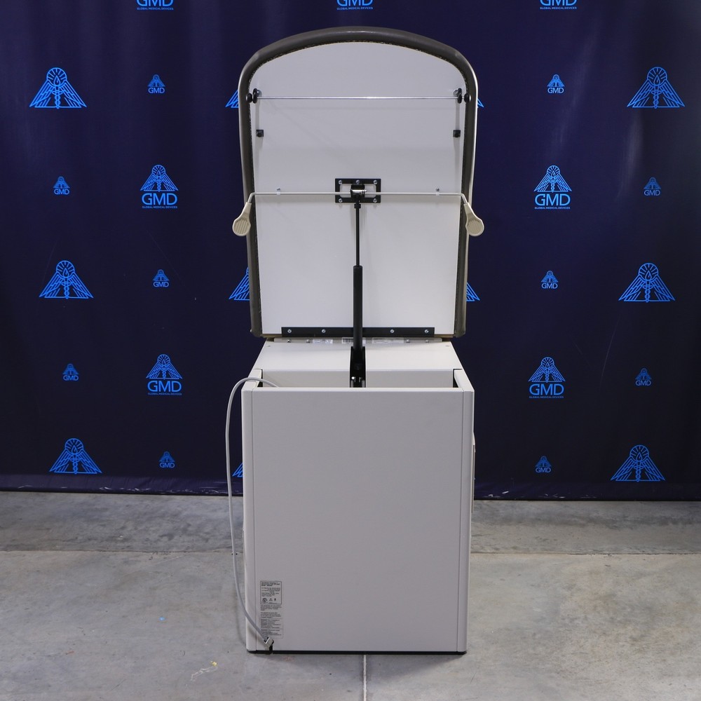 Brewer Access 5001 Medical Exam Table