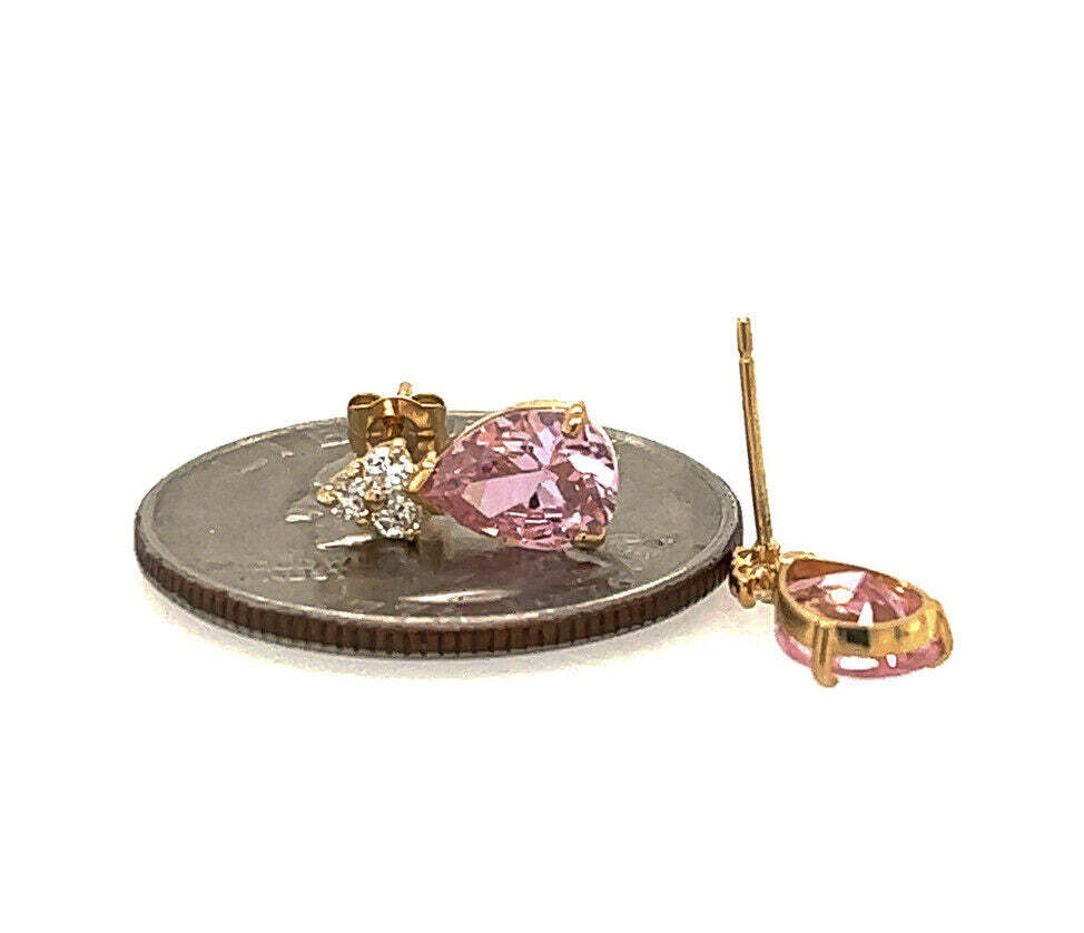 14k Yellow Gold Pear Shape Stud Earrings