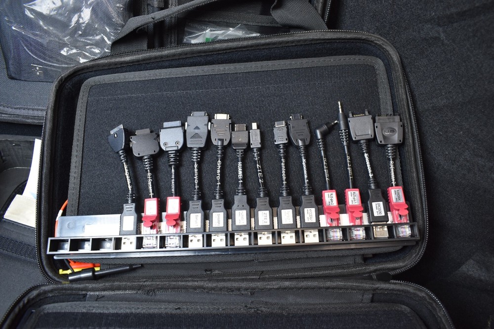 MSAB XRY Digital Intelligence Forensics Cell Duplicator Data access Phone Sim