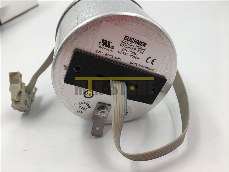 1pcs Brand New ones EUCHNER Handwheel pulse HKD100V100A05