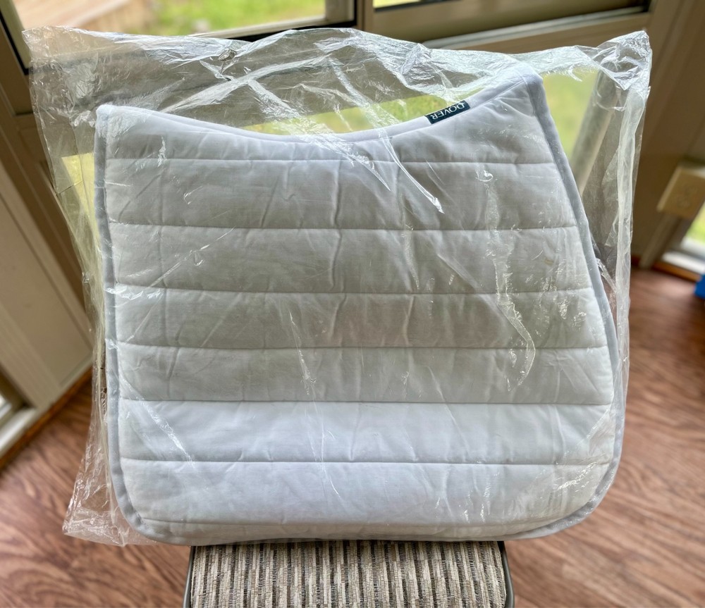 White Dover saddlery AP saddle pad never used
