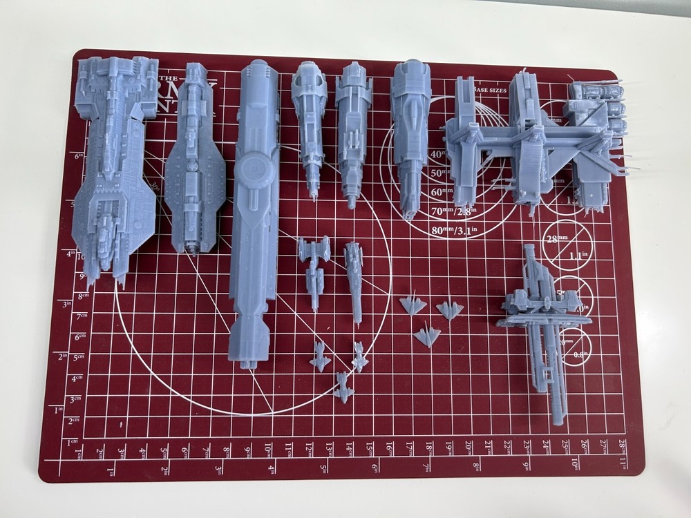CUSTOM Halo UNSC Fleet miniatures 4