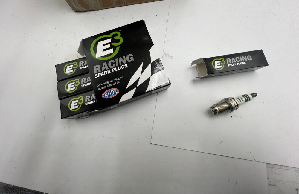 2 boxes of 4 Genuine E3 Racing Spark Plugs E3.102