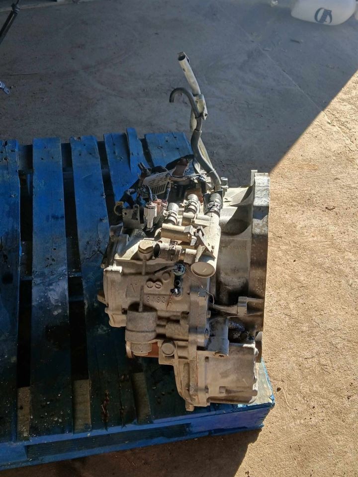 MAXIMA 2004 Fuse Box Cabin 6742