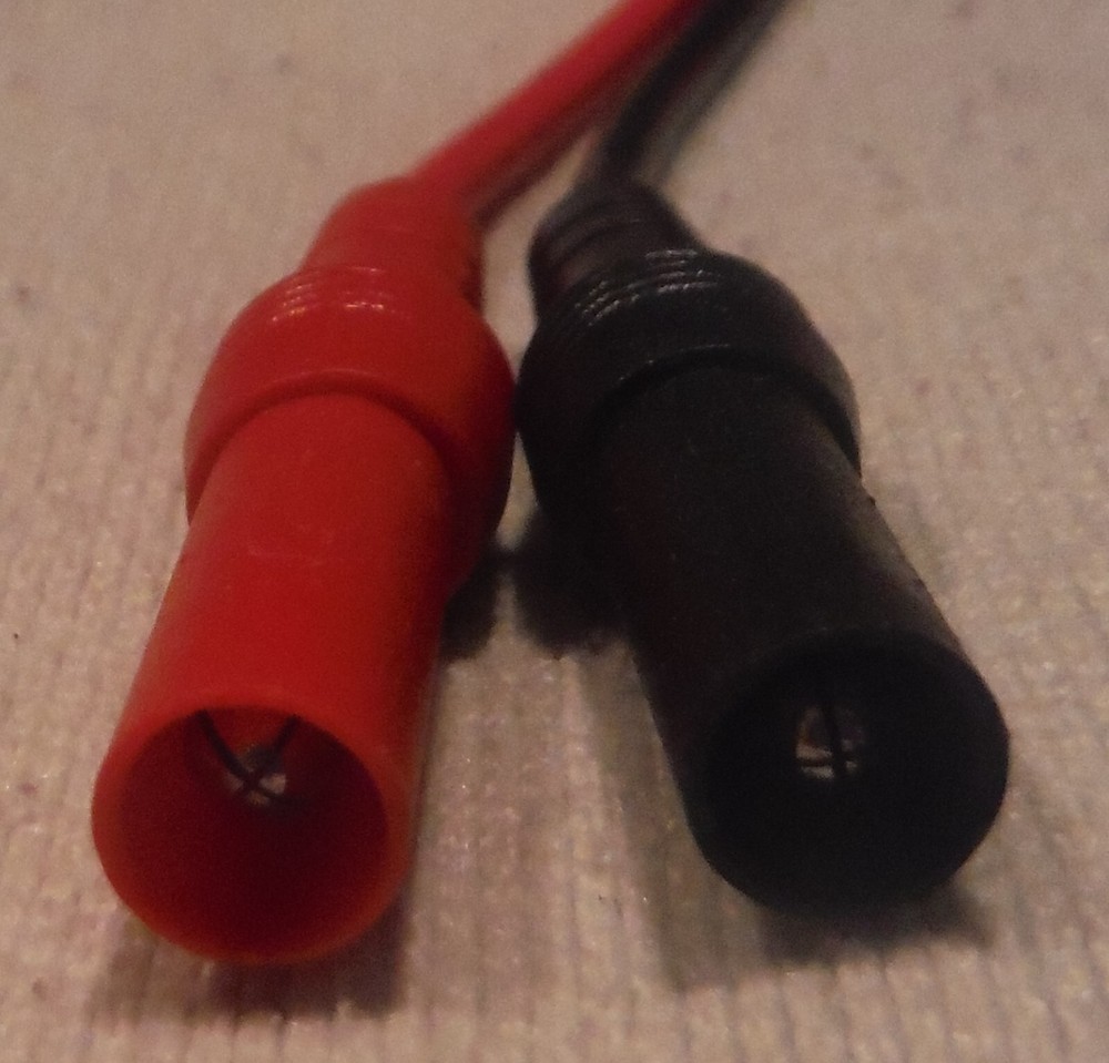 TEST LEADS RED AND BLACK WITH PINPOINT PROBES