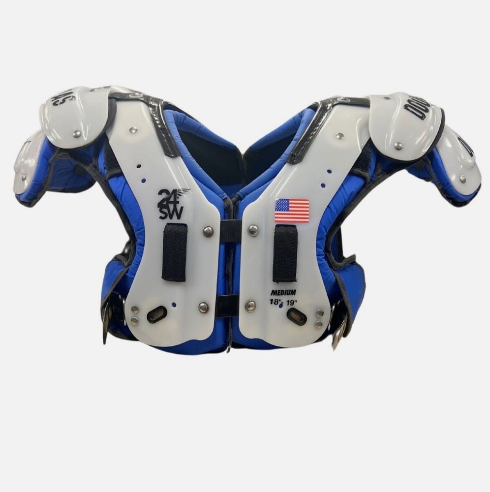 Douglas SW24 with backplate super shaved shoulder pads s medium