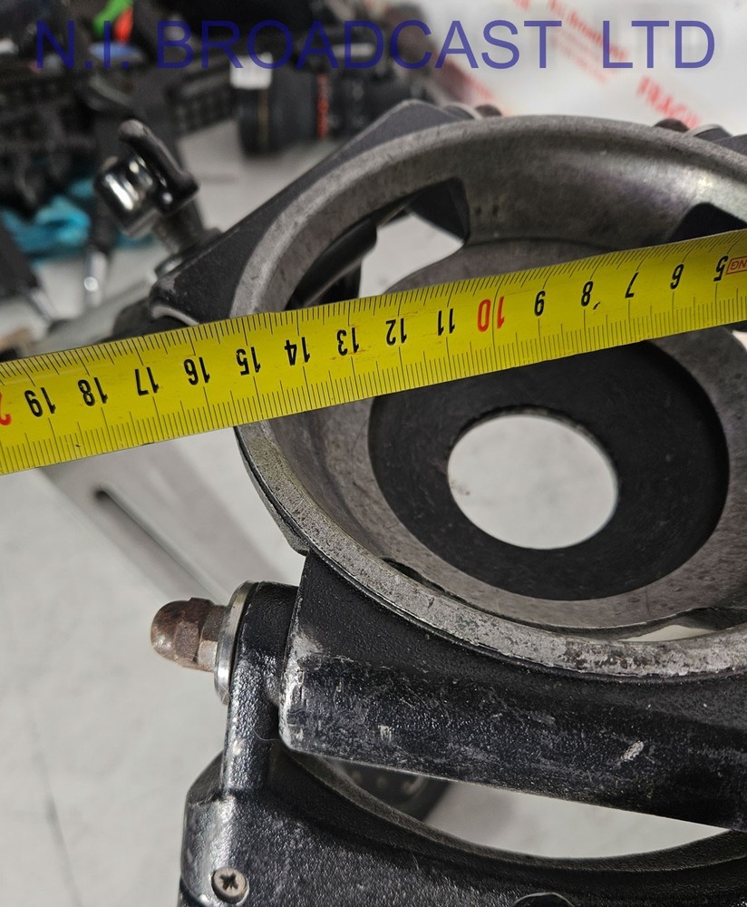 Ronford baker tripod legs with floor spreader (150mm bowl)