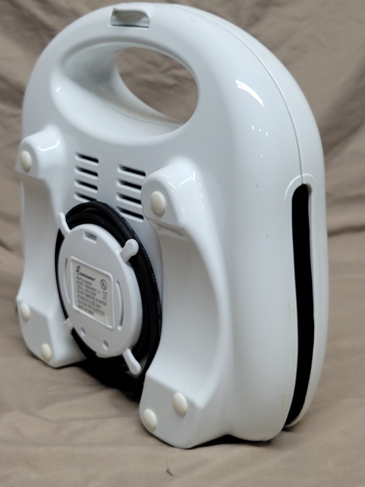 Toastmaster Easy Clean Waffle Maker TWB2WREG White Non‑Stick Tested Works