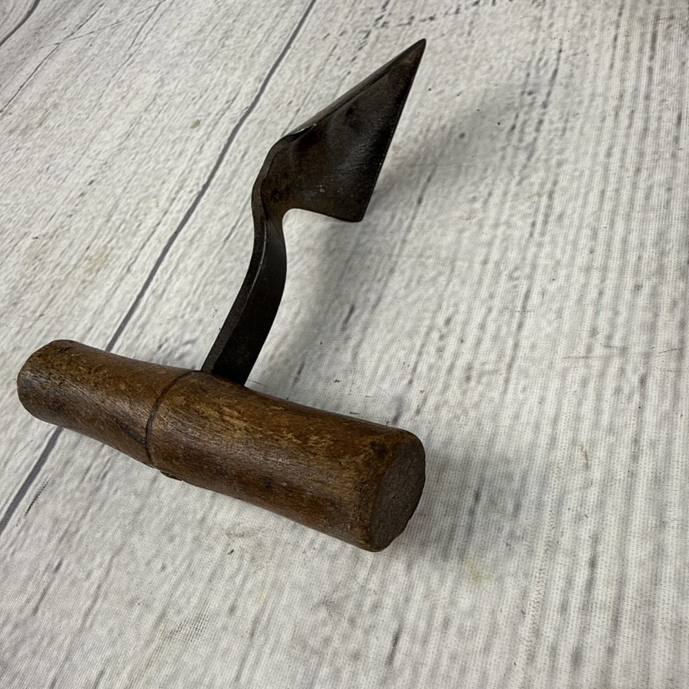 Antique Gimlet Iron Borning Tool - Primitive