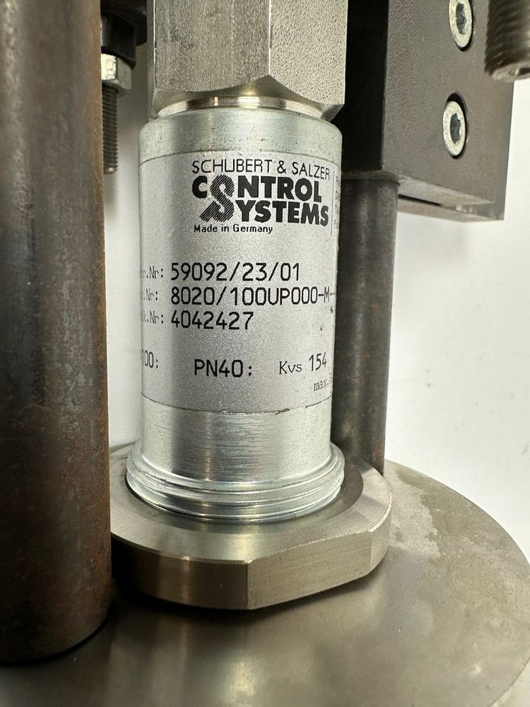 Schubert & Salzer DN 100 sliding gate valve with diaphragm actuator