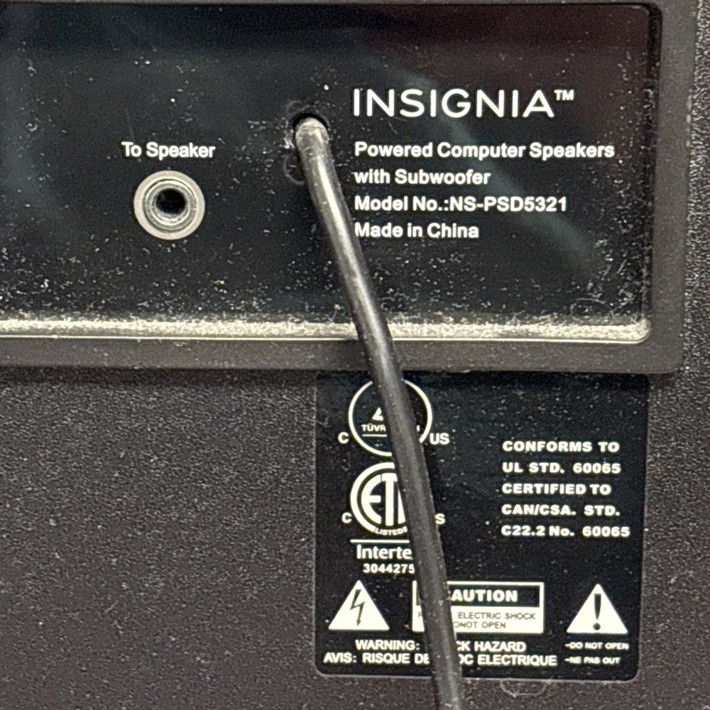 Insignia Powered Computer Subwoofer with Control Pad NS-PSD5321
