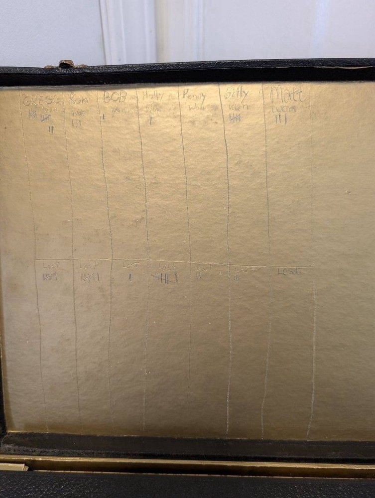 Vintage Gallant Chess Set In Folding Board Case