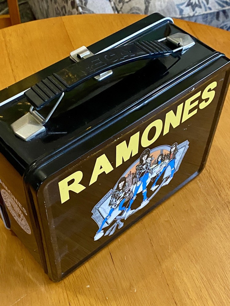 RAMONES LUNCHBOX WITH THERMOS! 2002 NECA - Good Condition!