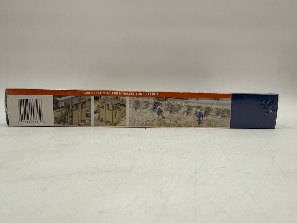 Walthers Cornerstone #933-3071 HO Scale Structure Kit Interlocking Switch Tower